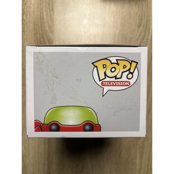 Funko Pop! Television Teenage Mutant Ninja Turtles #61 Raphael FLAWED BOX - Picture 2 of 5